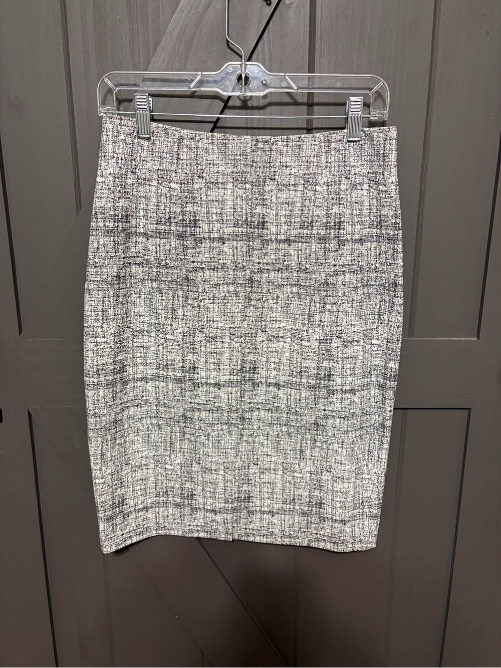 Amanda & Chelsea Black and White Pencil Skirt